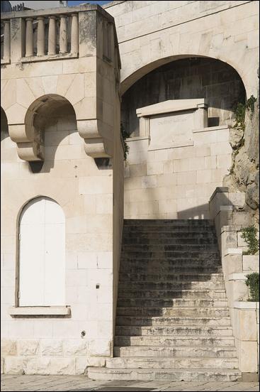 Split - 19