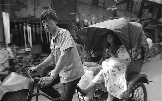 Vie Quotidienne - Daily Life . 05